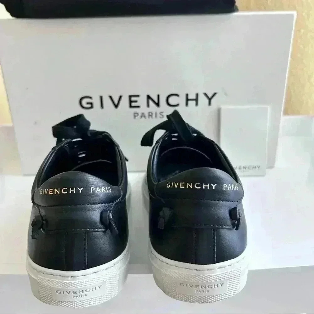 Givenchy Urban Street Black Sneakers - Picture 5 of 10